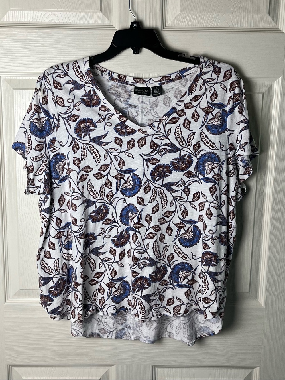 Rachel Zoe White V-Neck Tee with Blue and Brown Floral Print